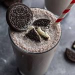 Oreo Shake - (MEDIUM GLASS)